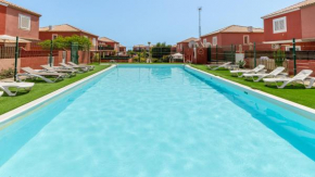 Casa Costa Golf! Terraza privada, orientación sur, fantástica piscina, parking, Wi-Fi